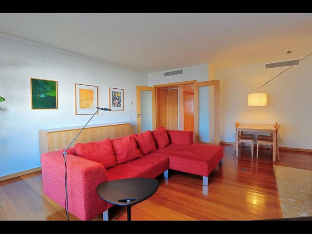 Confortable & contemporary - Expo room 6